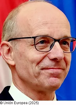 Luc Frieden